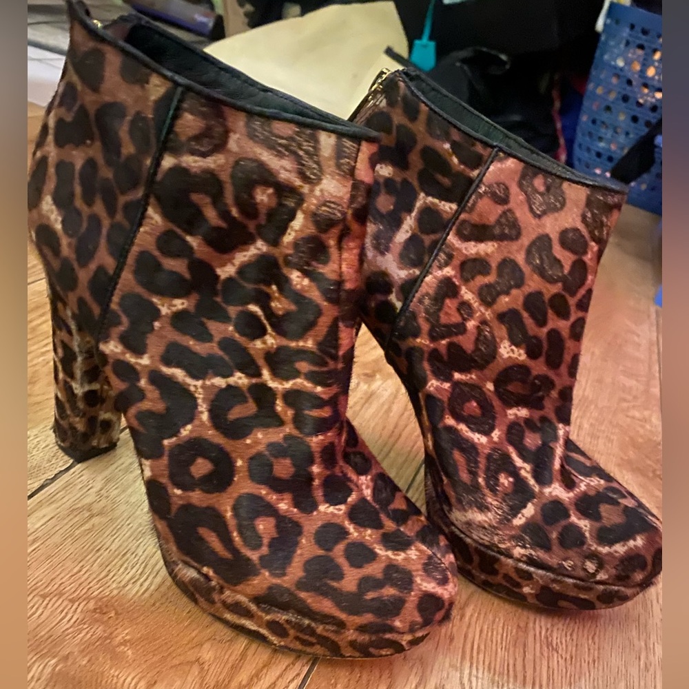Michael Kors leopard booties